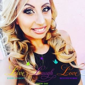 Meet your Posher, Lorena